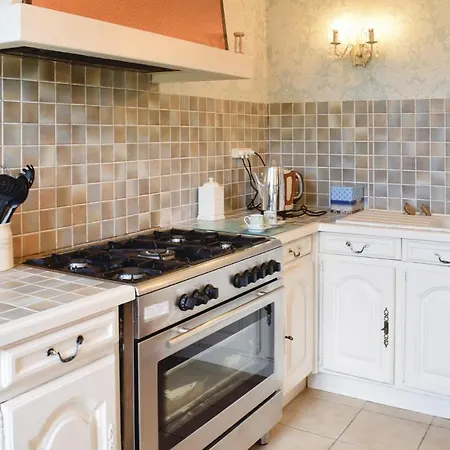 Vakantiehuis Chateau De Bremesnil P-836