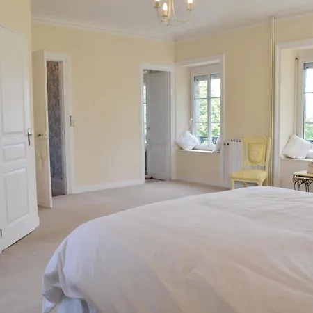 Chateau De Bremesnil P-836 * Vassy