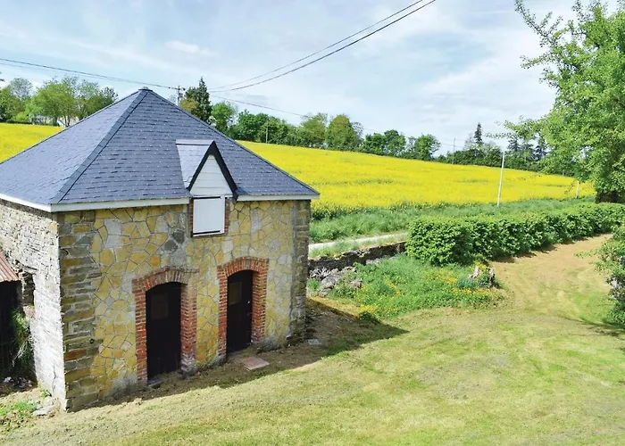 Holiday Home Chateau De Bremesnil P-836 Ferienhaus Vassy